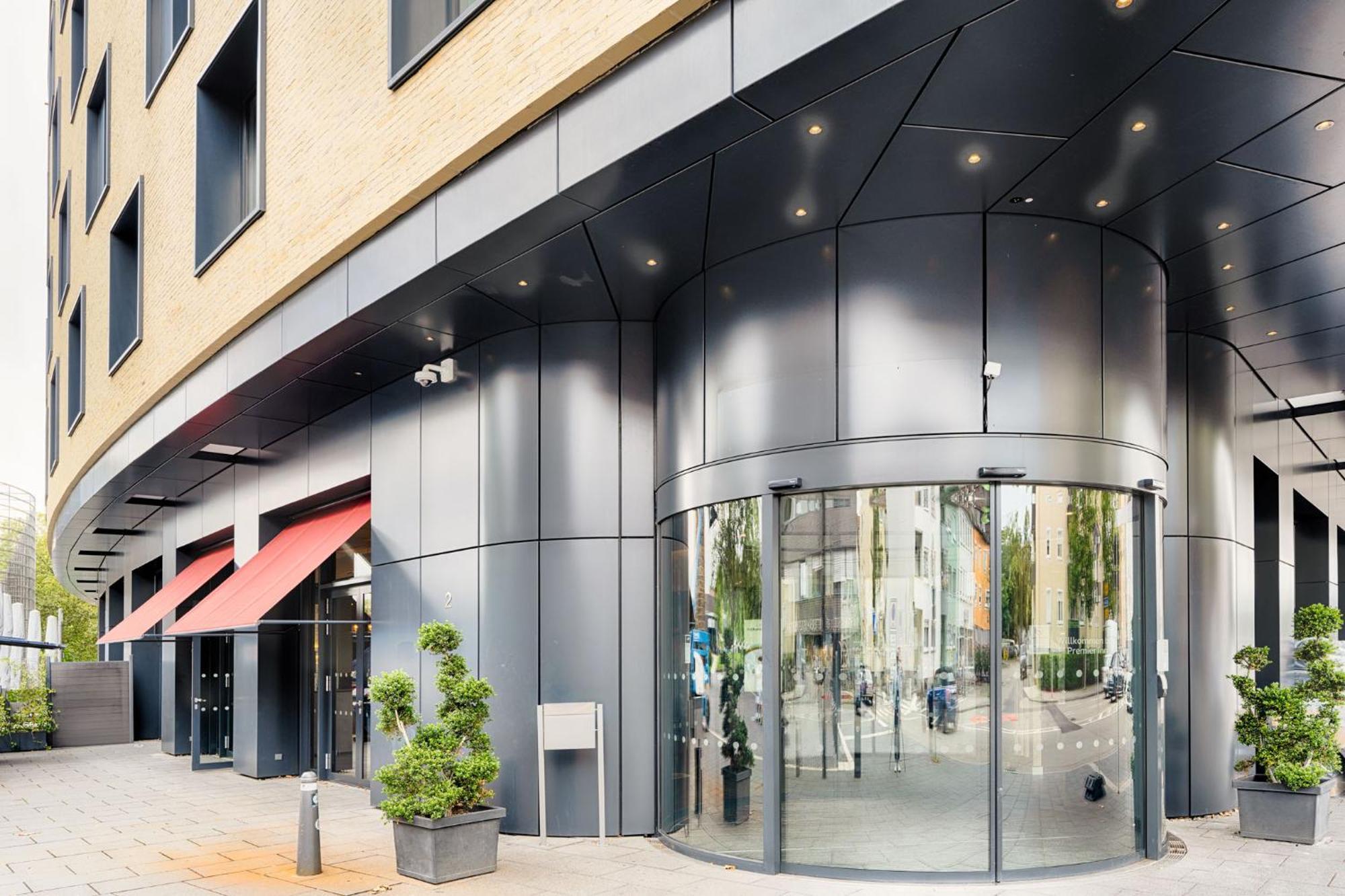 Premier Inn Heilbronn City Centre Exteriör bild