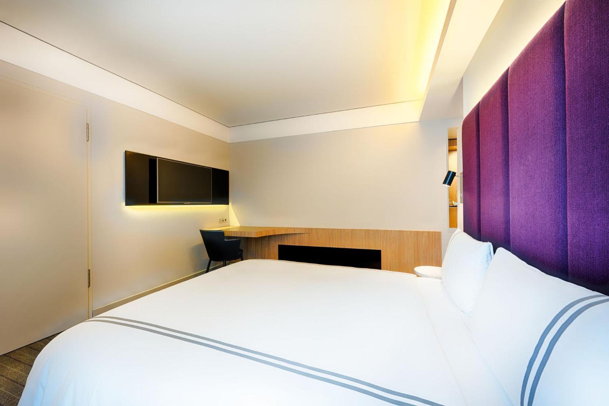 Premier Inn Heilbronn City Centre Exteriör bild