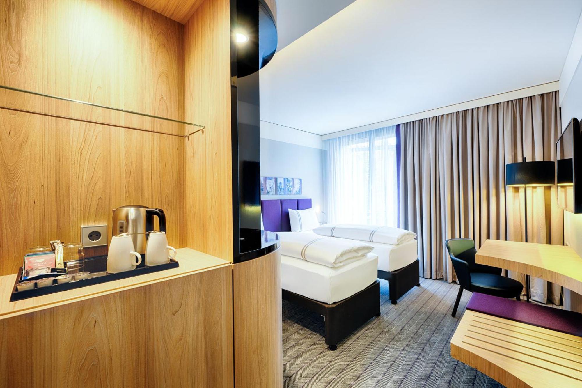 Premier Inn Heilbronn City Centre Exteriör bild