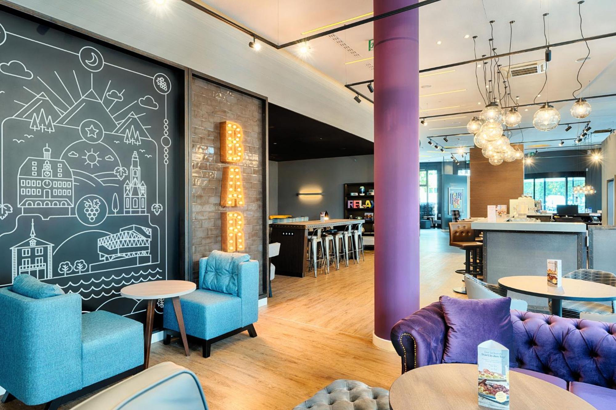 Premier Inn Heilbronn City Centre Exteriör bild